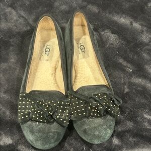 UGG Women's BLACK Flats with Studded Bow